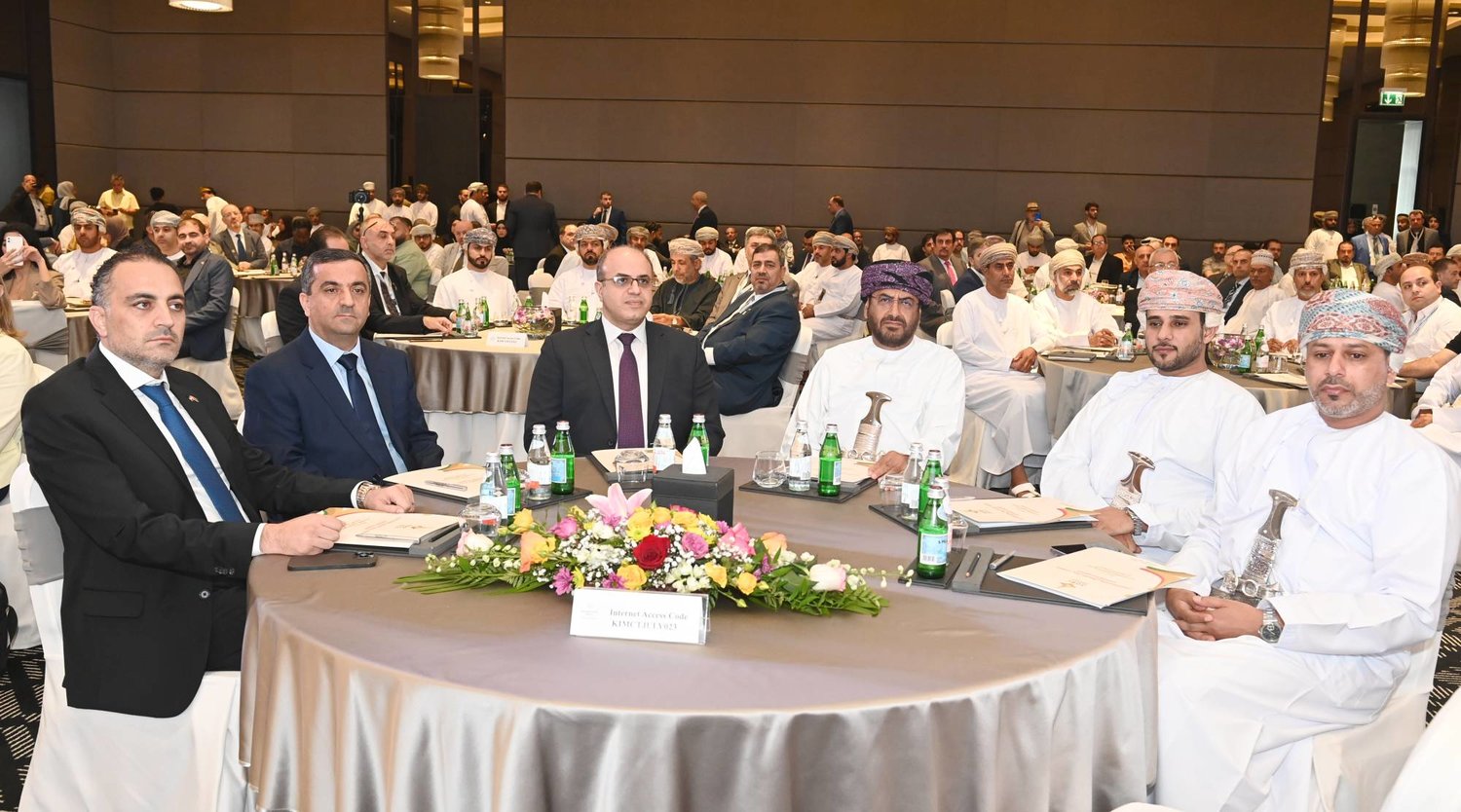عُمان تؤكد استعدادها لتنمية التعاون الاقتصادي والاستثماري والتجاري مع سوريا